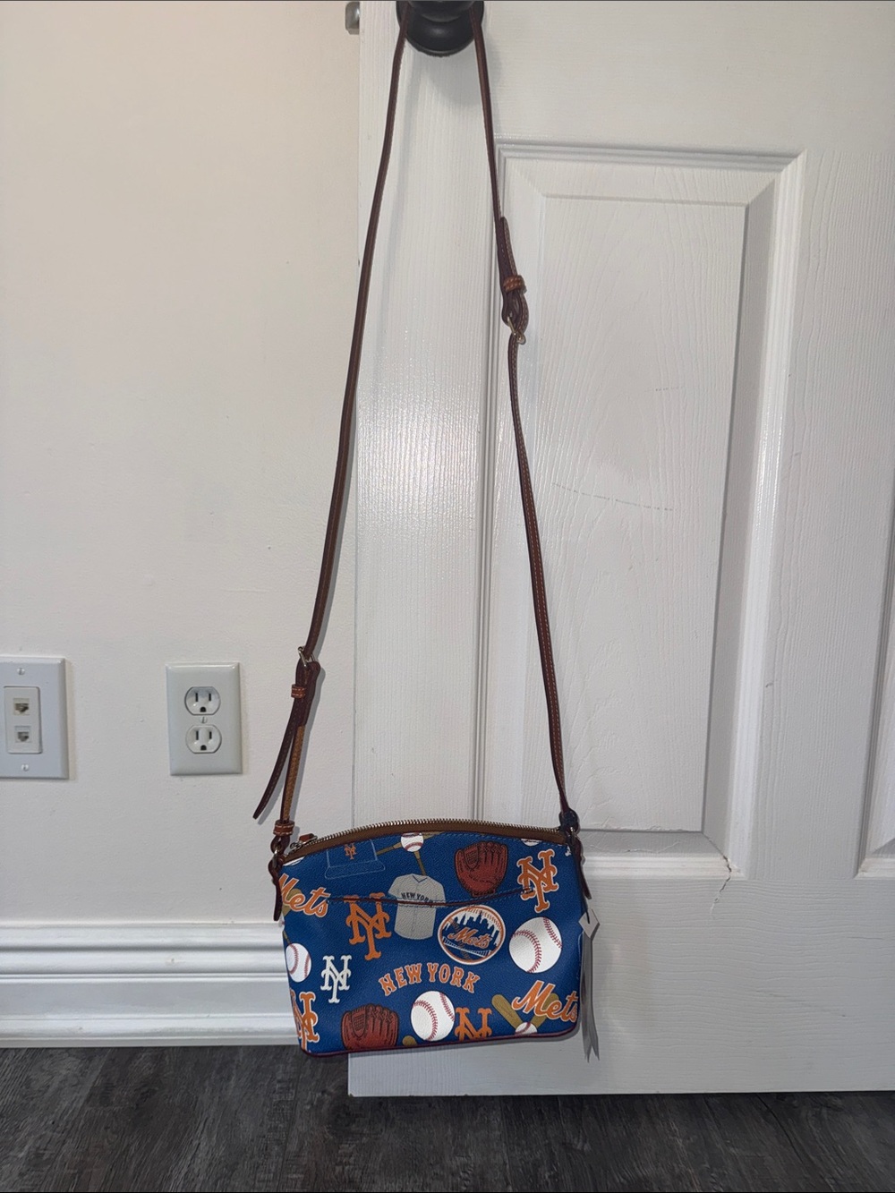 Dooney & Bourke Blue & Orange Baseball Print Wristlet - Picture 3 of 8